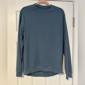 Women’s sweatshirt